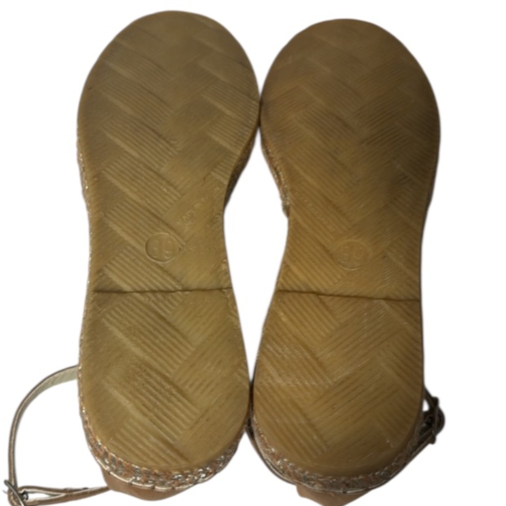 New authentic Andre Assous designer leather espadrilles sandals sz 9 display - Picture 9 of 12